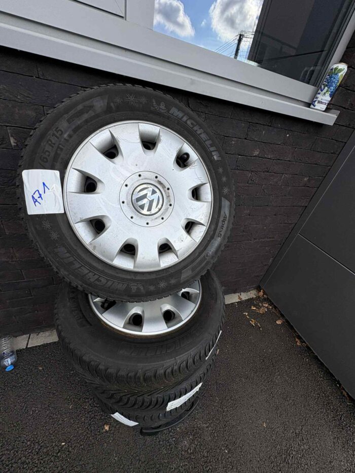 Kit hiver Vw Caddy, Golf, Audi A3 15″ – Image 1