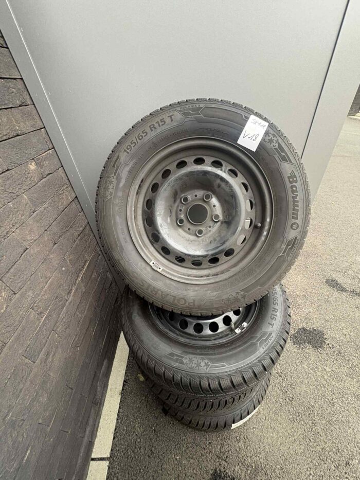 Kit hiver Vw Caddy, Golf, Audi A3 15″ – Image 1