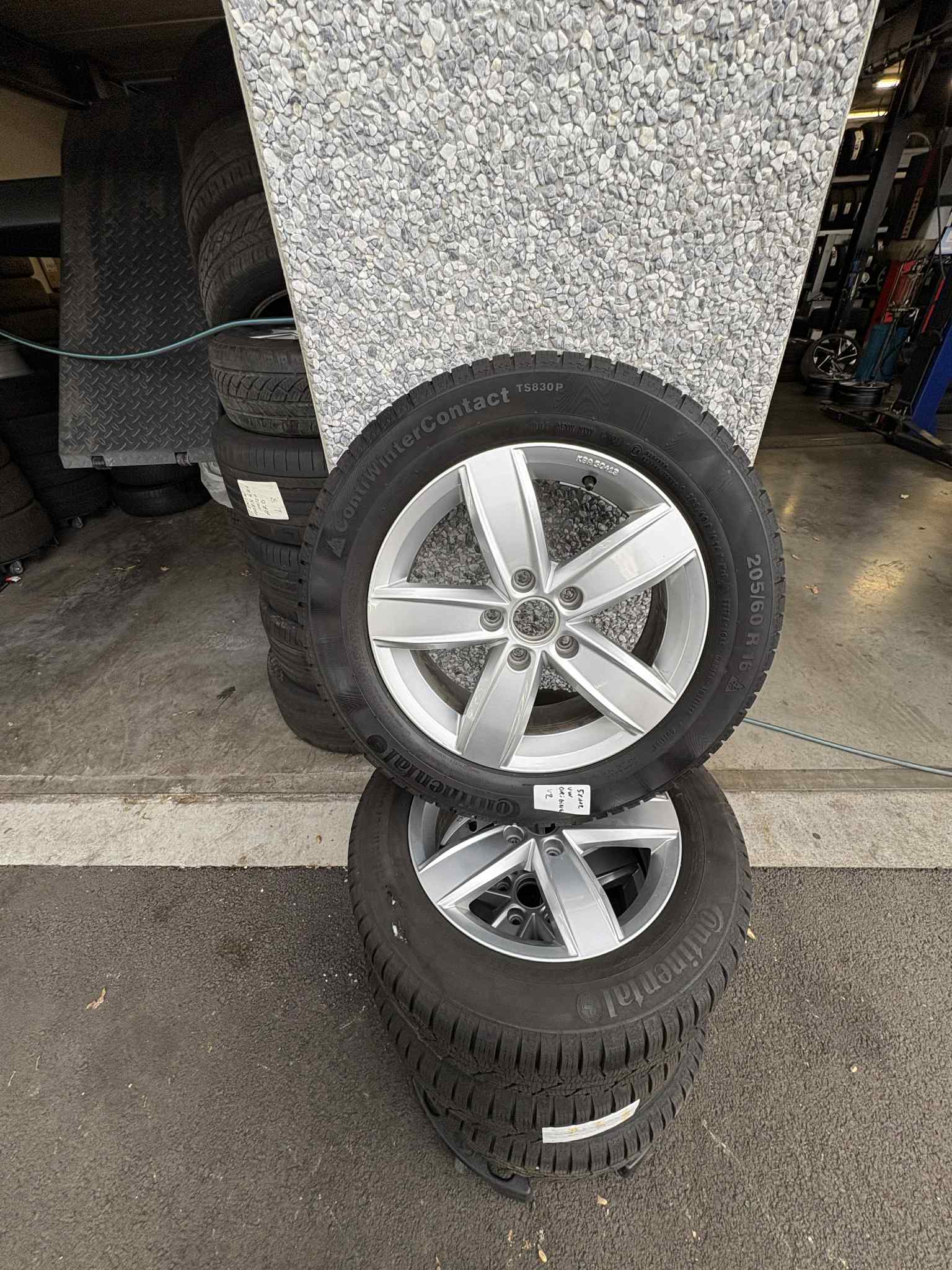 Messenger_creation_E3829565-36F4-4EB6-80C2-7496638800EA VENDU – Image 1