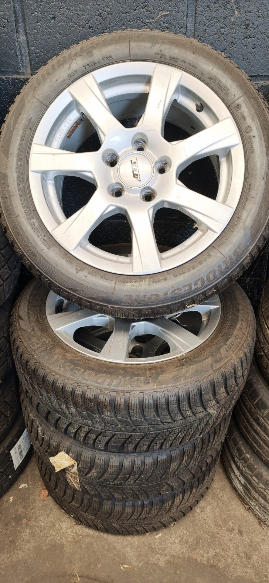 IMG_20260825_115141 Kit hiver 16" Audi, VW, Seat, 5x112 – Image 1