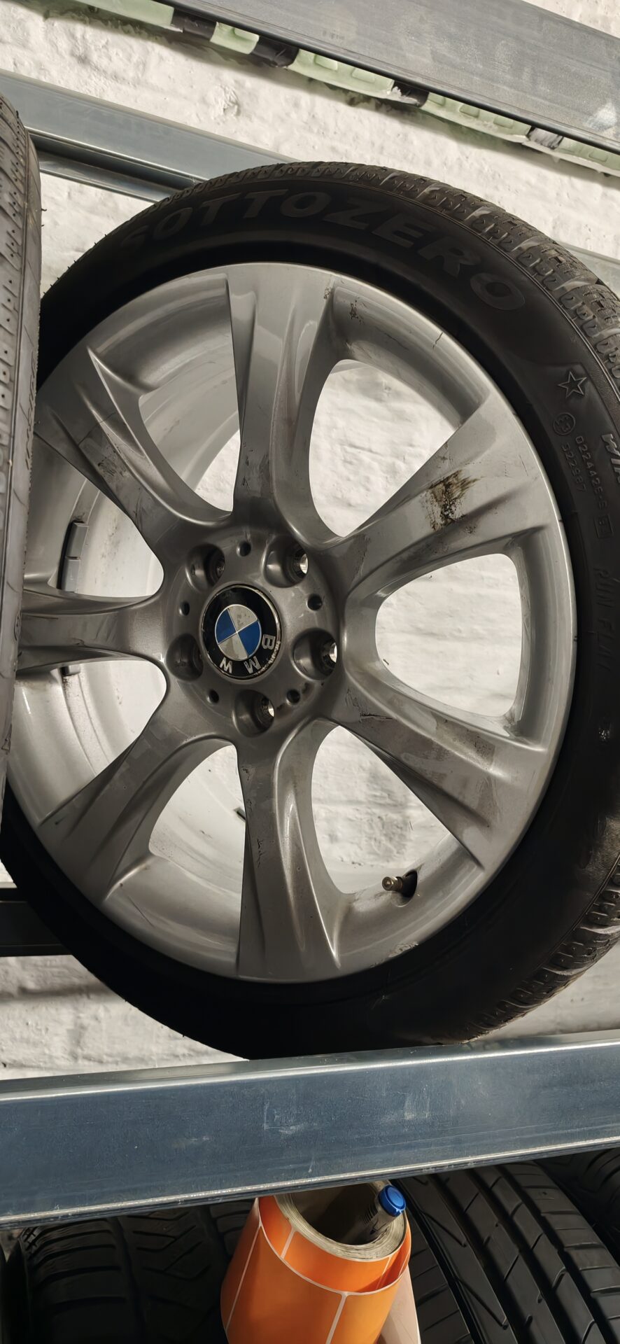 IMG_20261002_120840 Kit hiver BMW Série 1,2,3,4 5x120 18" – Image 1